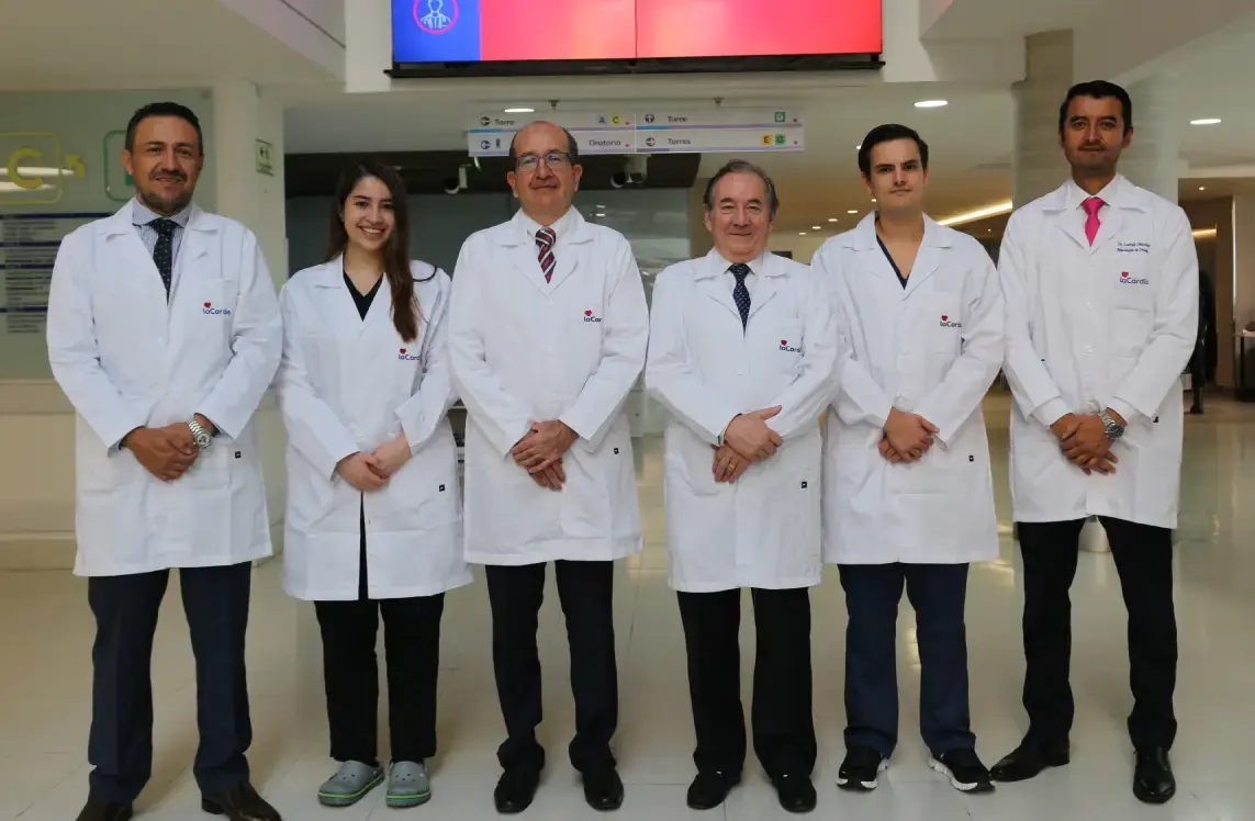 Profesionales dedicados y expertos - LaCardio