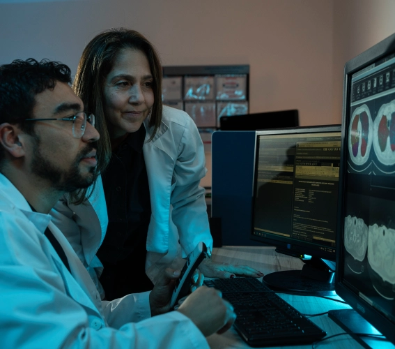 Un equipo de expertos siempre listos para ti - LaCardio
